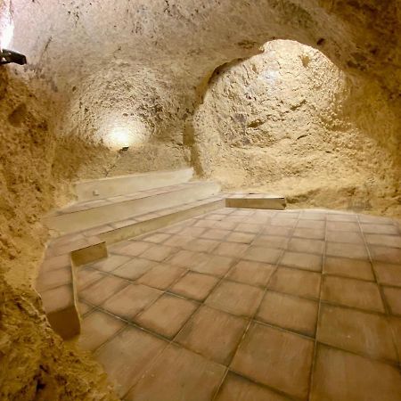 Villa Sol Casa Con Cueva Privada Y Vistas A La Iglesia Requena Kültér fotó