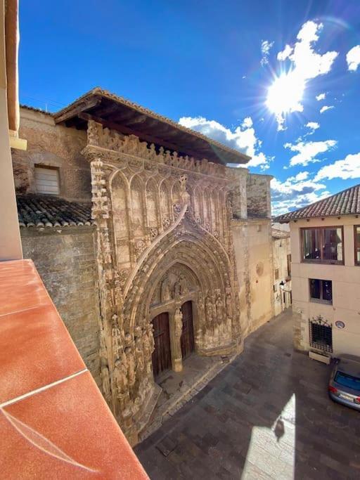 Villa Sol Casa Con Cueva Privada Y Vistas A La Iglesia Requena Kültér fotó